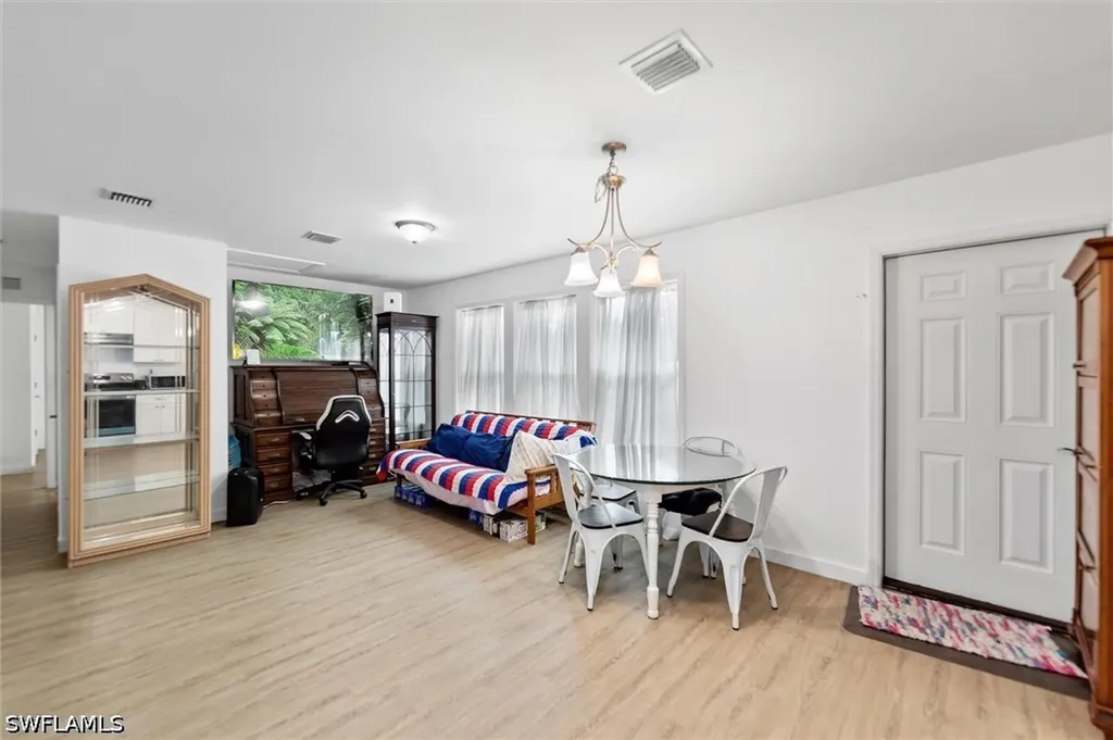 2960 Lunar Street Naples FL 34112