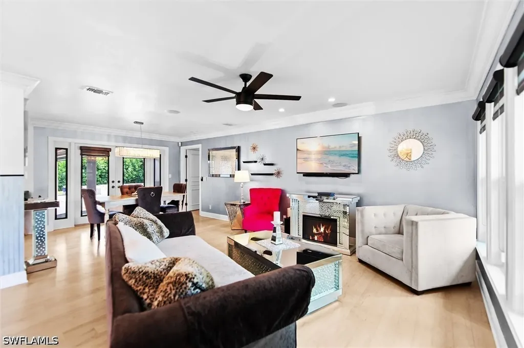 93 7th Street Bonita Springs FL 34134