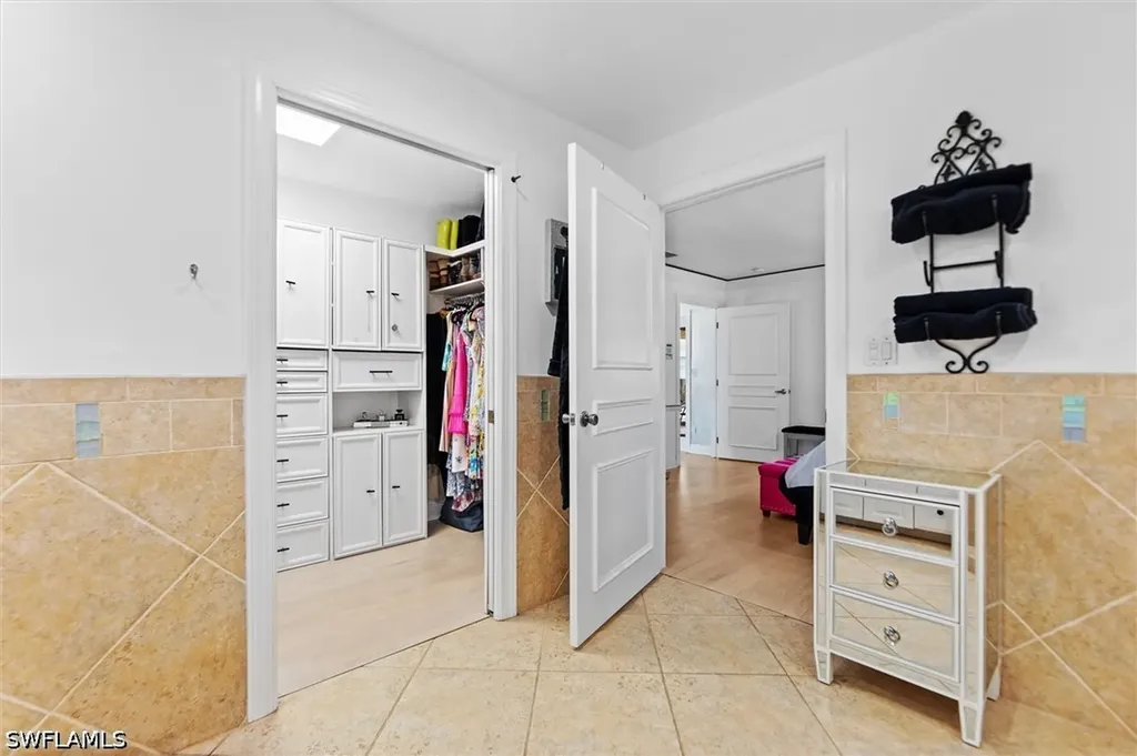 93 7th Street Bonita Springs FL 34134