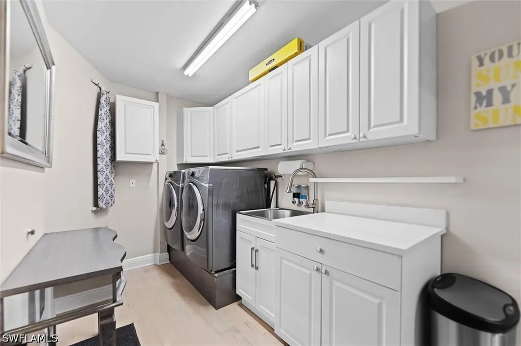 93 7th Street Bonita Springs FL 34134