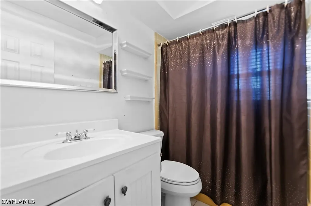93 7th Street Bonita Springs FL 34134