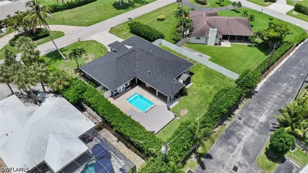 93 7th Street Bonita Springs FL 34134