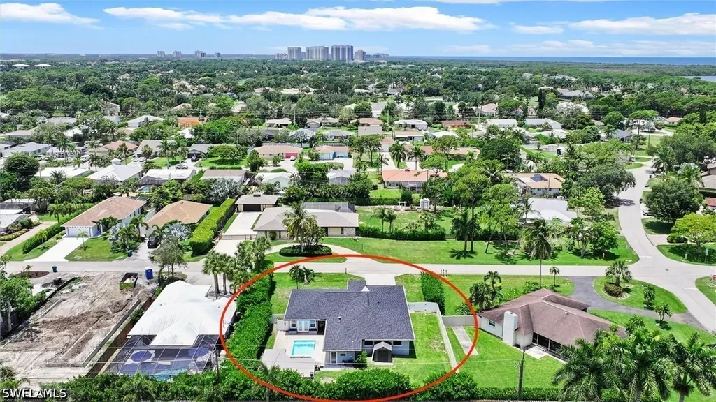 93 7th Street Bonita Springs FL 34134