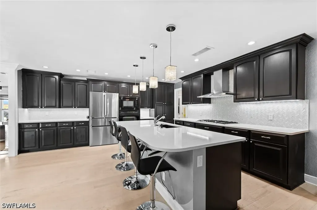 93 7th Street Bonita Springs FL 34134