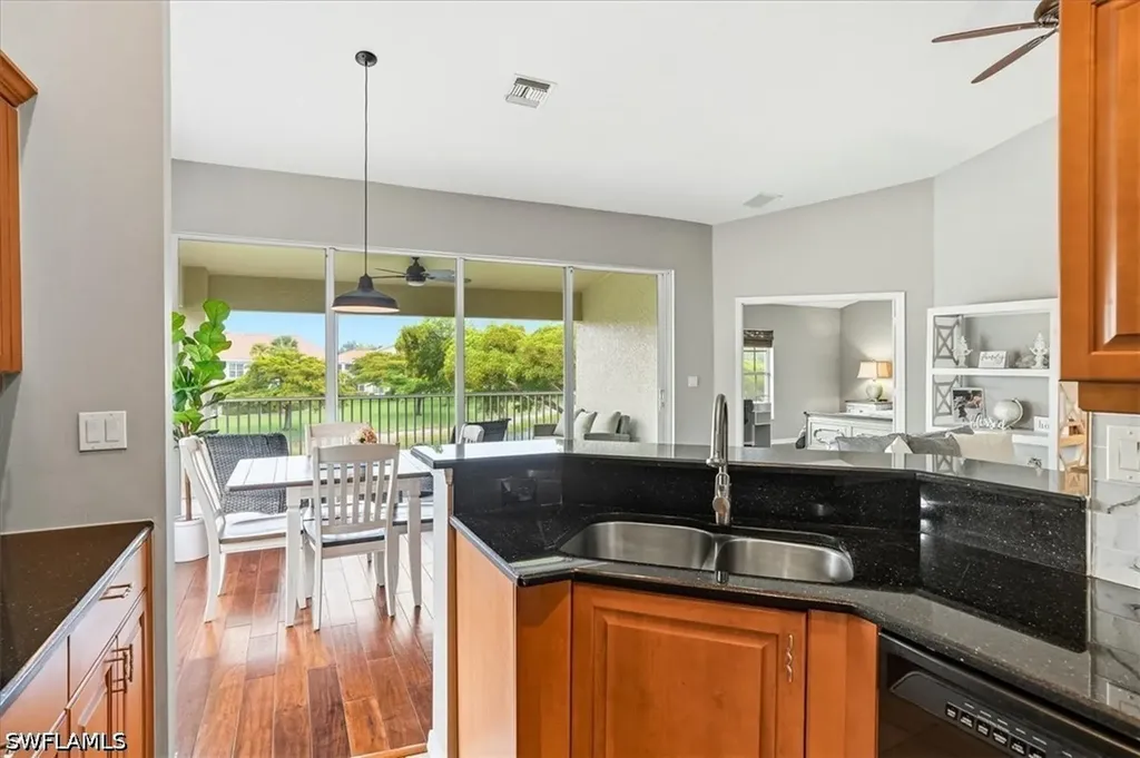 5615 Sherborn Drive Naples FL 34110
