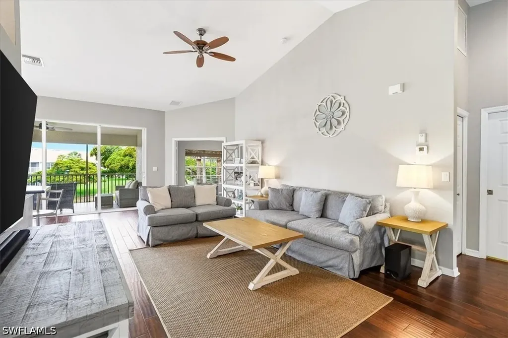 5615 Sherborn Drive Naples FL 34110