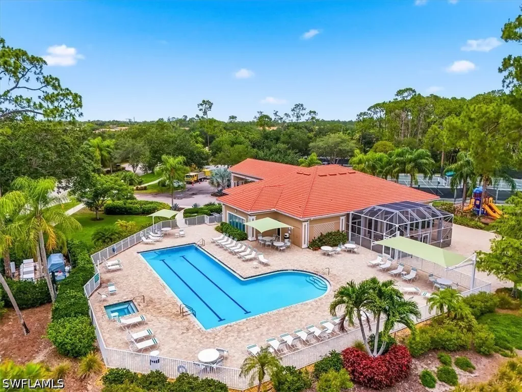 5615 Sherborn Drive Naples FL 34110
