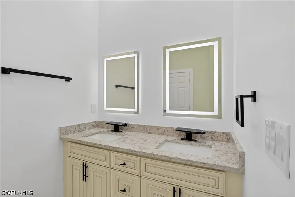 3707 E 15th Street Lehigh Acres FL 33972