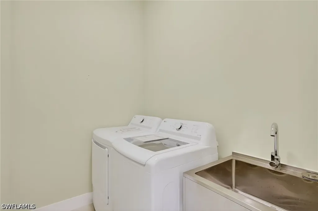 3707 E 15th Street Lehigh Acres FL 33972
