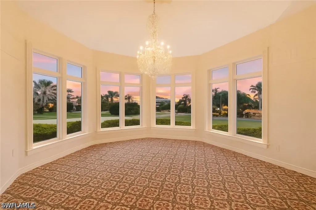 1535 Dolphin Lane Naples FL 34102
