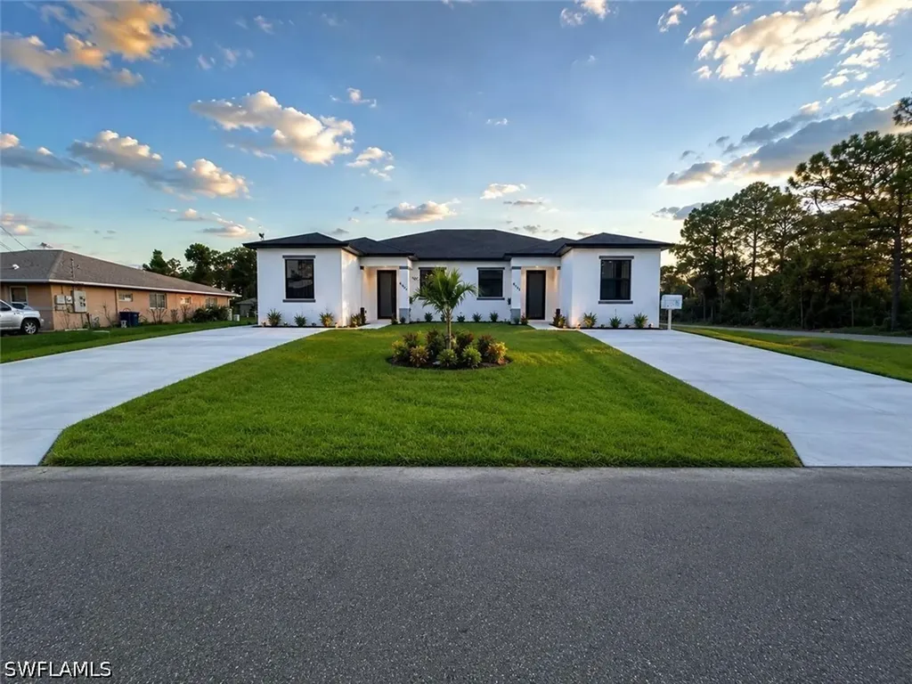 4663 30th Street SW Lehigh Acres FL 33973