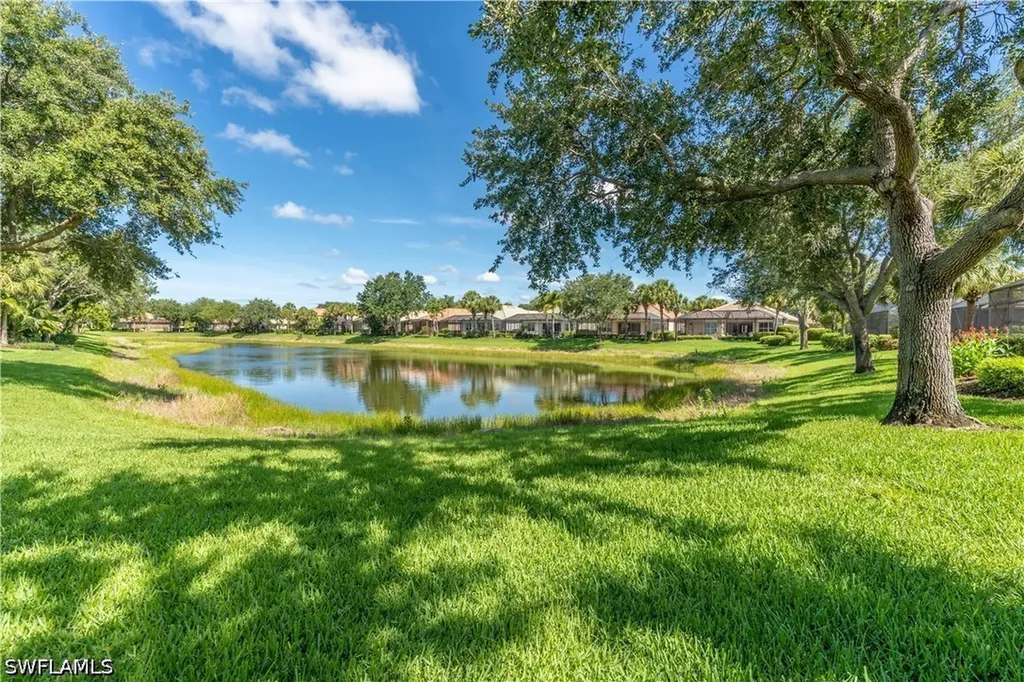 10346 Flat Stone Loop Bonita Springs FL 34135