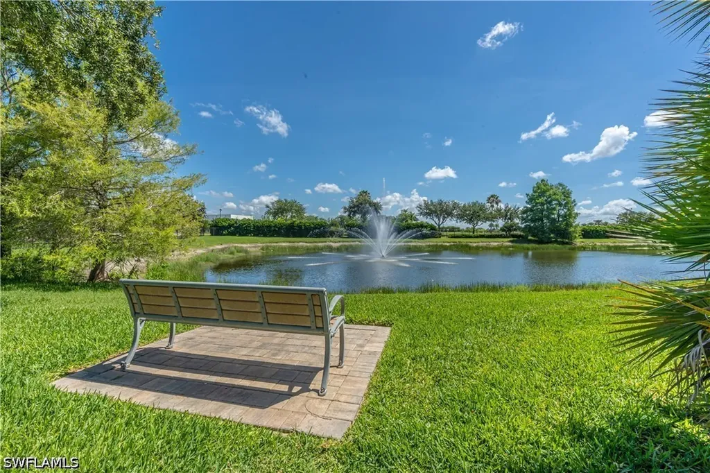 10346 Flat Stone Loop Bonita Springs FL 34135