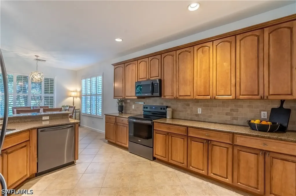 10346 Flat Stone Loop Bonita Springs FL 34135