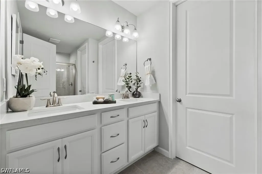 4676 Arboretum Circle Naples FL 34114