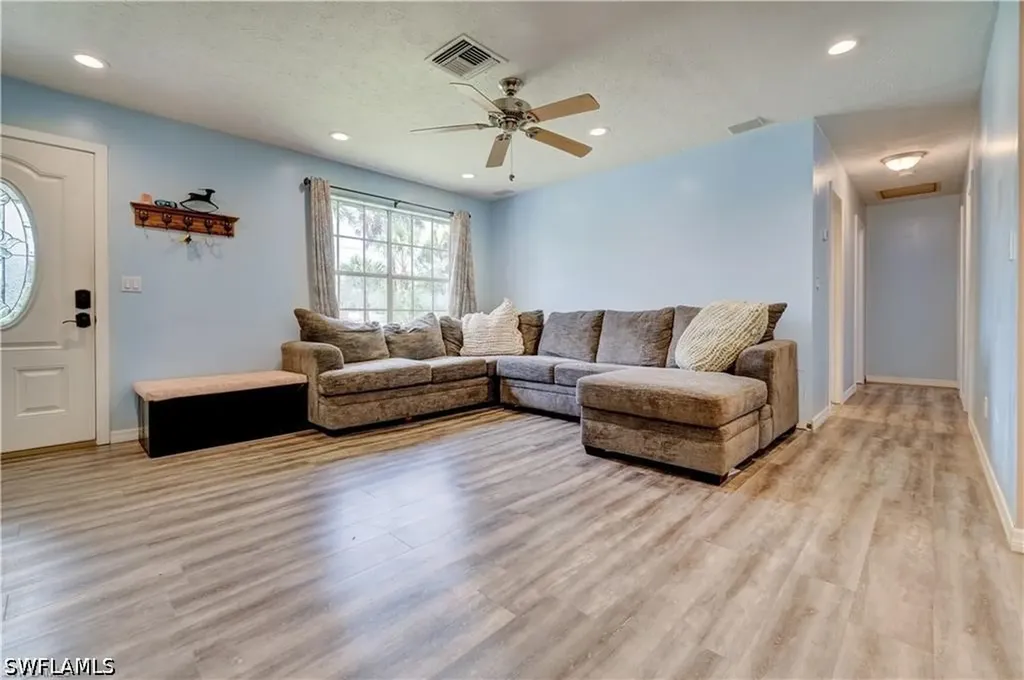 551 Golden Gate Boulevard W Naples FL 34120