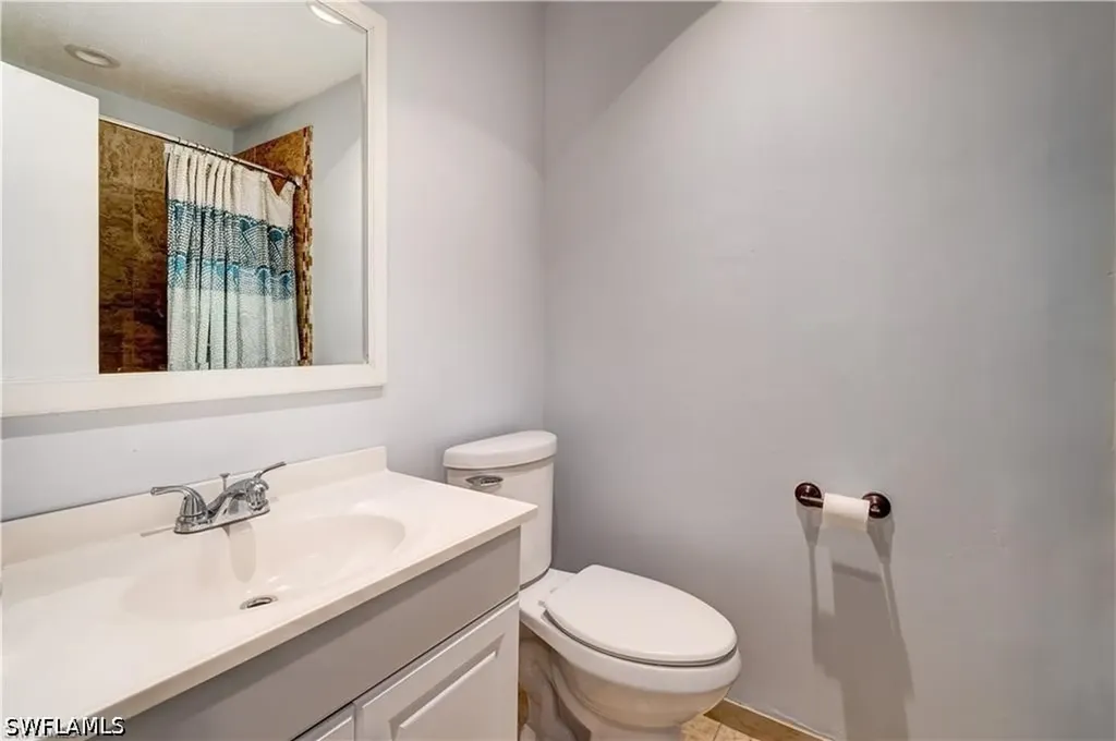 551 Golden Gate Boulevard W Naples FL 34120