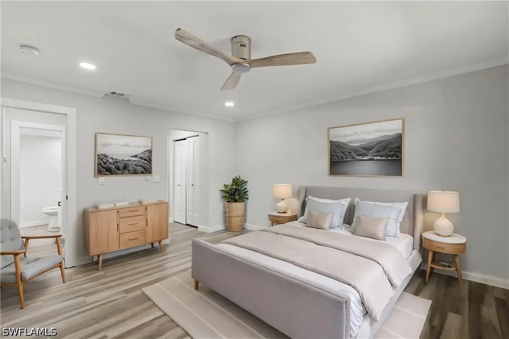 1521 Chesapeake Avenue Naples FL 34102