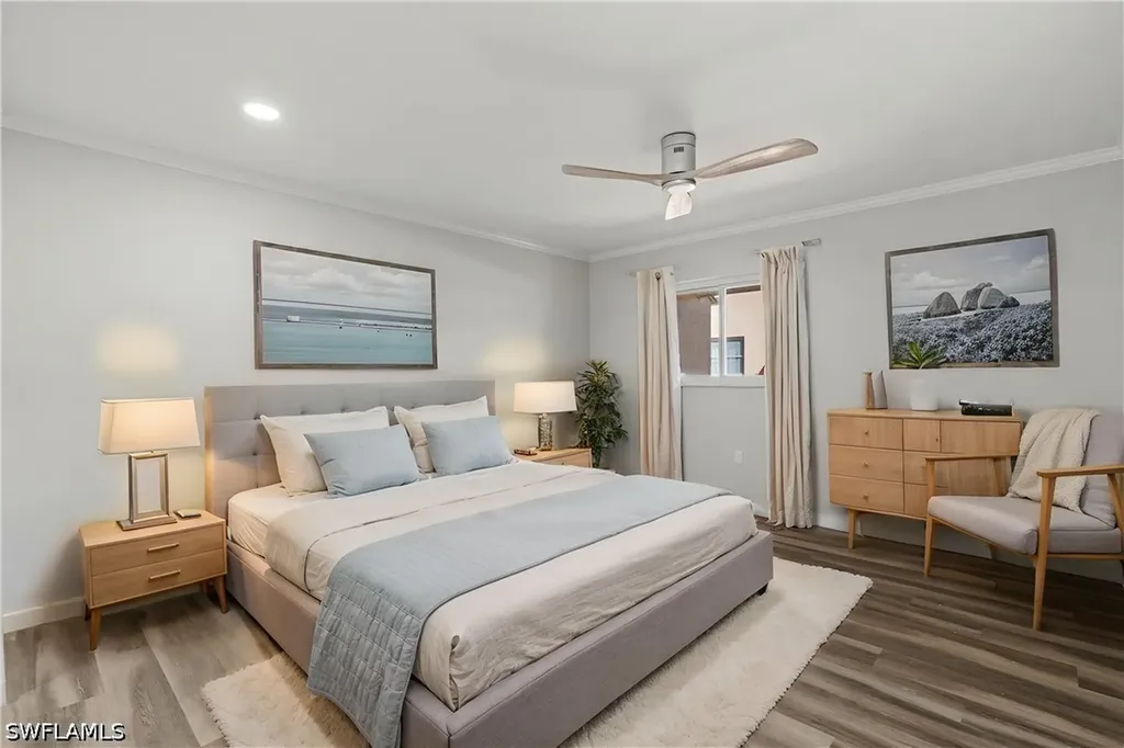1521 Chesapeake Avenue Naples FL 34102
