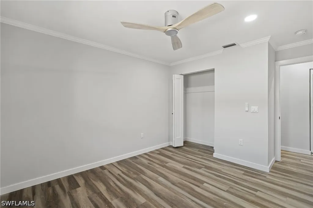 1521 Chesapeake Avenue Naples FL 34102