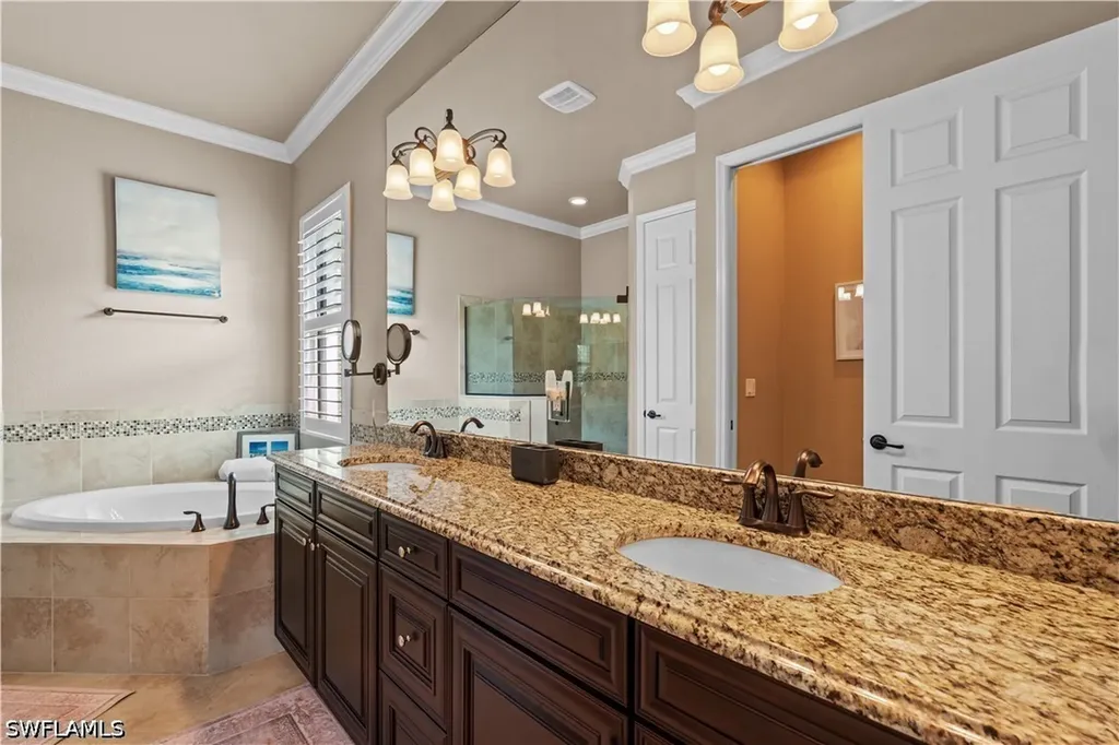 9352 Vercelli Court Naples FL 34113