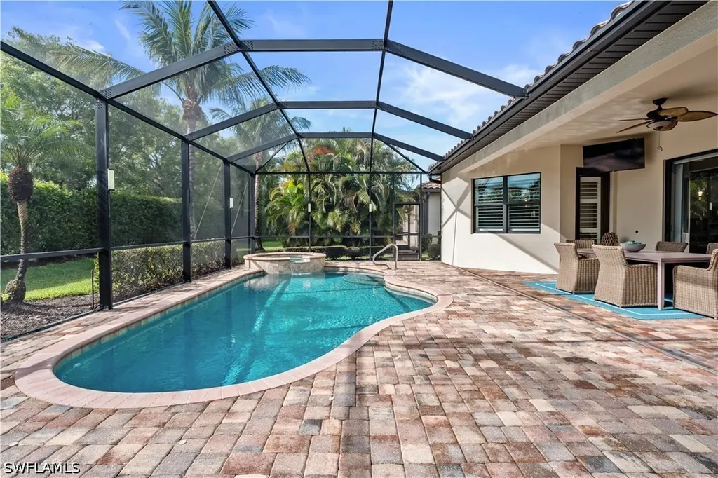 9352 Vercelli Court Naples FL 34113
