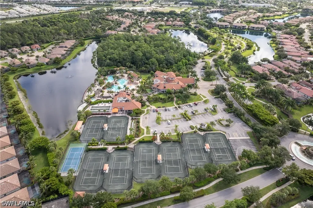 9352 Vercelli Court Naples FL 34113