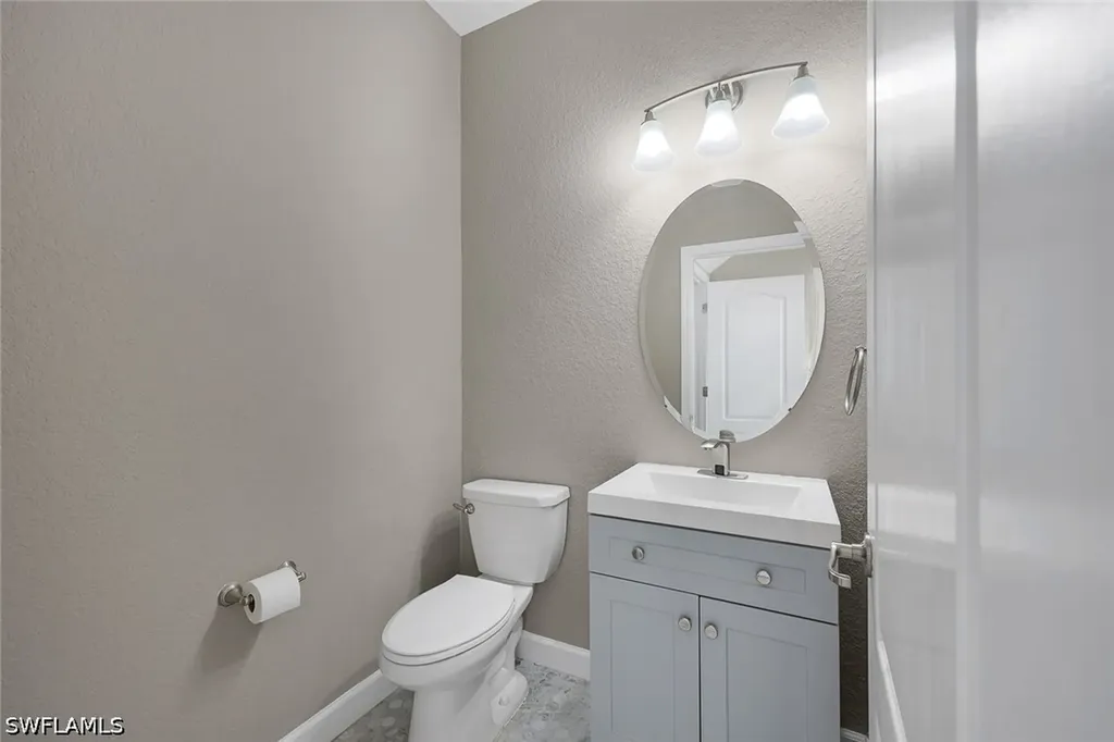 2262 Vermont Lane Naples FL 34120