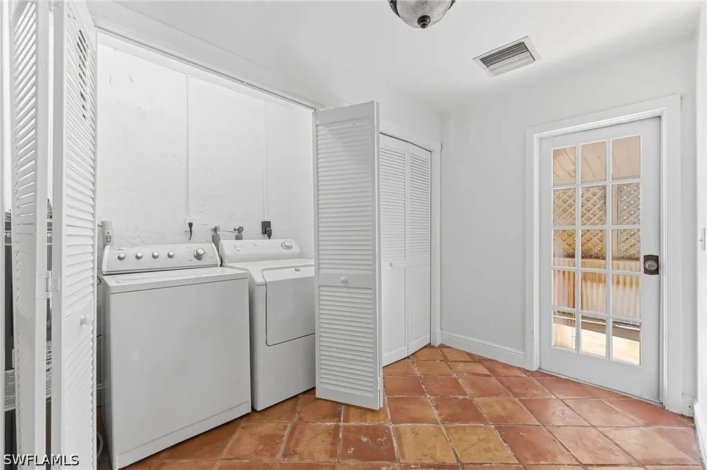 1290 Saint Clair Shores Road Naples FL 34104