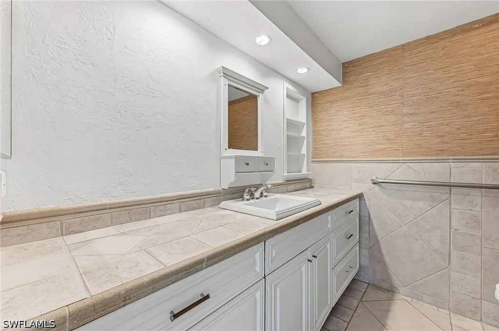 1290 Saint Clair Shores Road Naples FL 34104