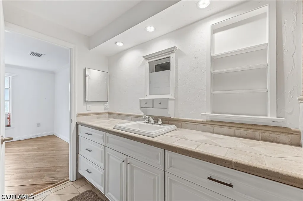 1290 Saint Clair Shores Road Naples FL 34104