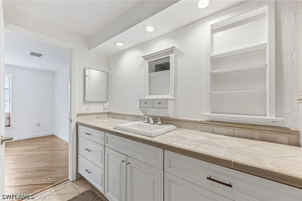 1290 Saint Clair Shores Road Naples FL 34104