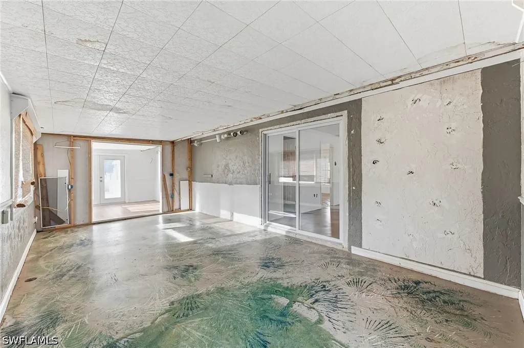 1290 Saint Clair Shores Road Naples FL 34104