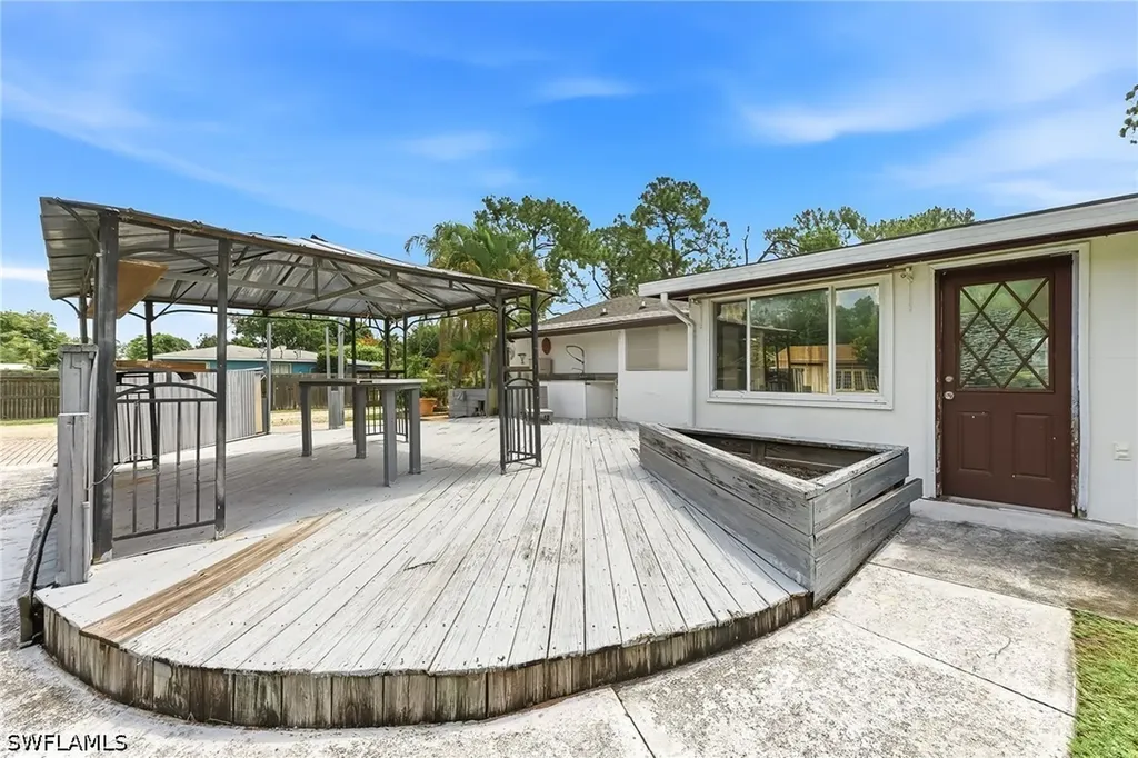 1290 Saint Clair Shores Road Naples FL 34104
