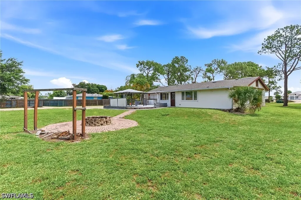 1290 Saint Clair Shores Road Naples FL 34104