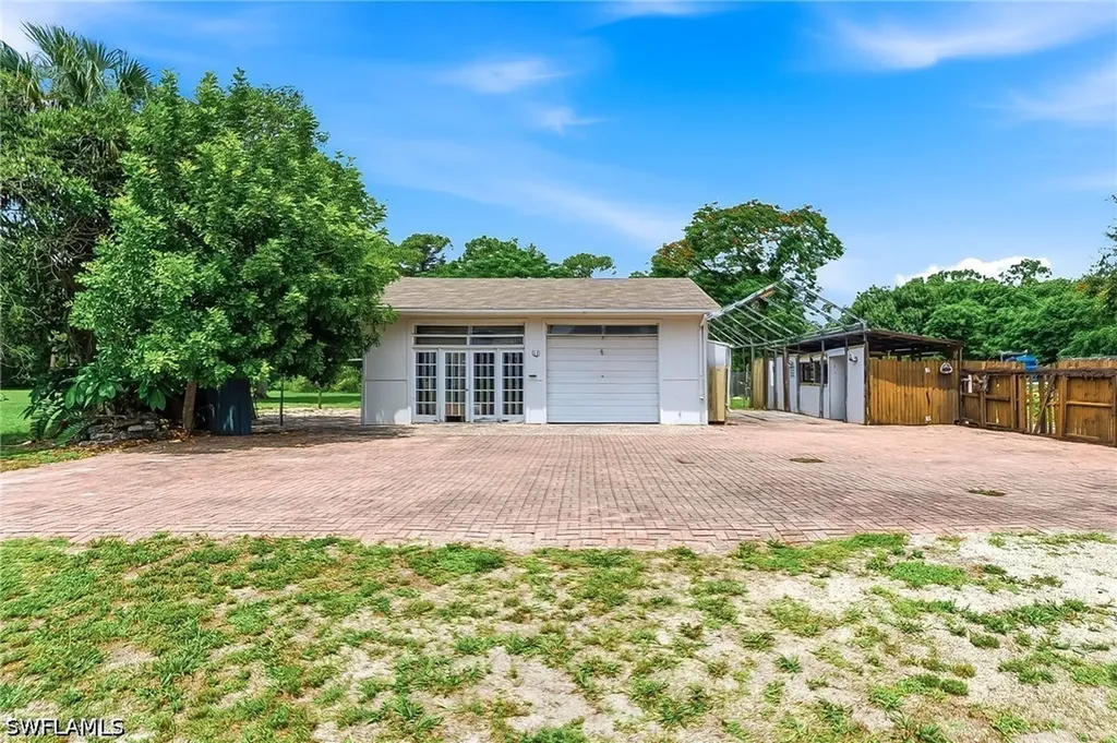 1290 Saint Clair Shores Road Naples FL 34104
