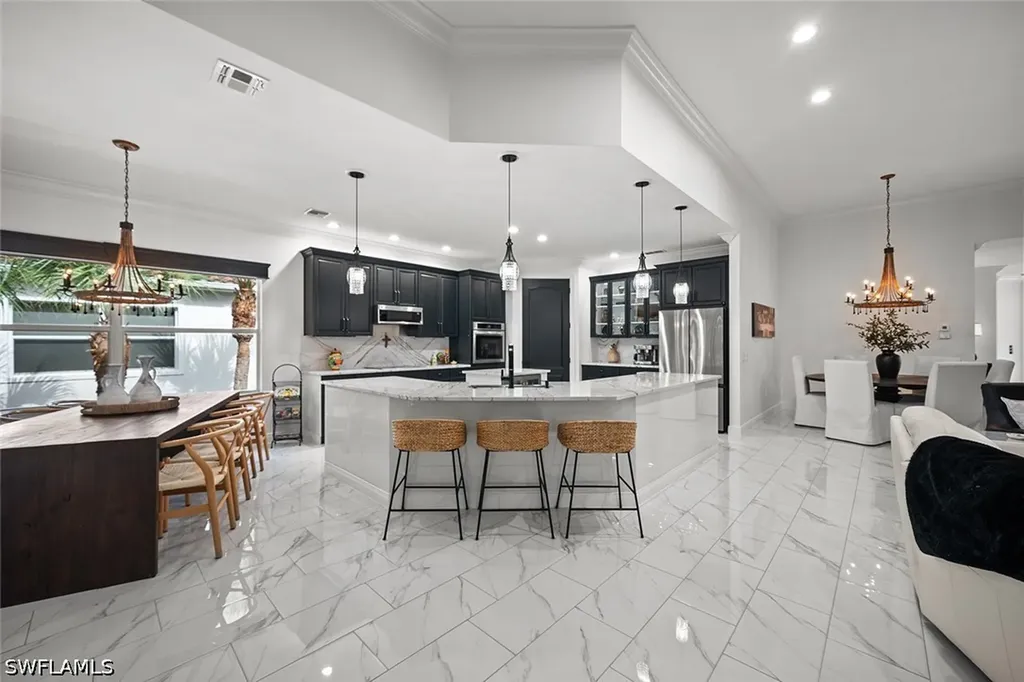 Bonita Springs FL, 28520 Altessa Way, Unit 202