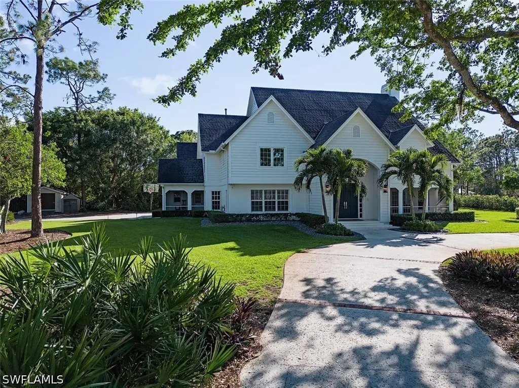 198 Carica Road Naples FL 34108