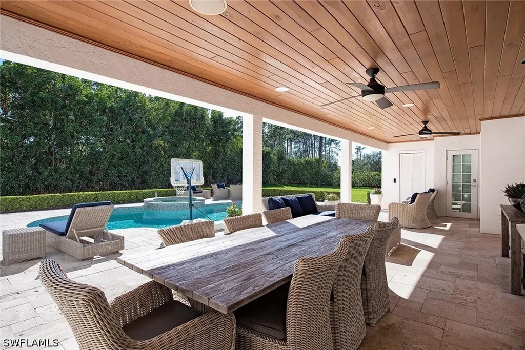 198 Carica Road Naples FL 34108