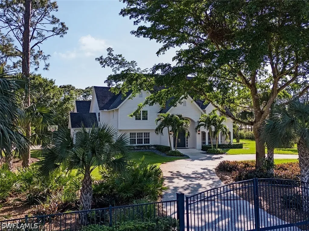 198 Carica Road Naples FL 34108