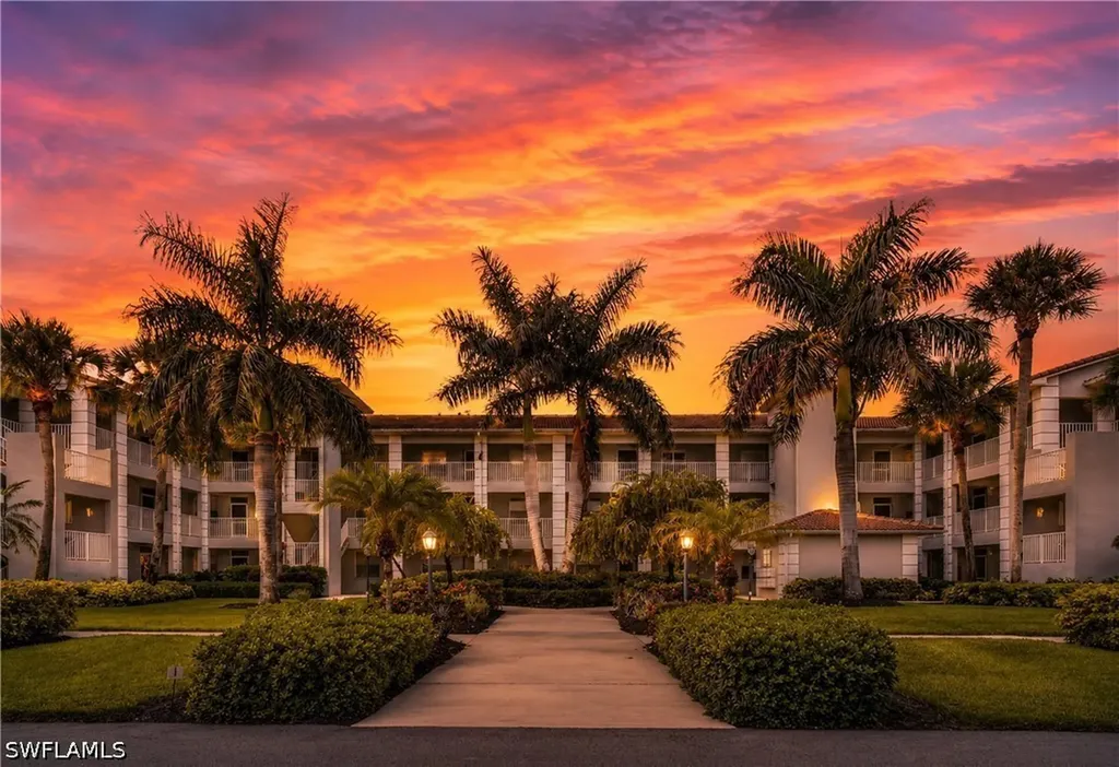 Bonita Springs FL, 9300 Highland Woods Boulevard, Unit 3206