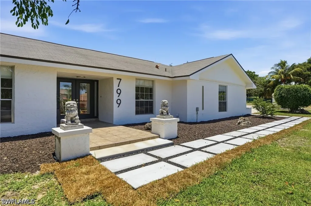 799 S Barfield Drive Marco Island FL 34145