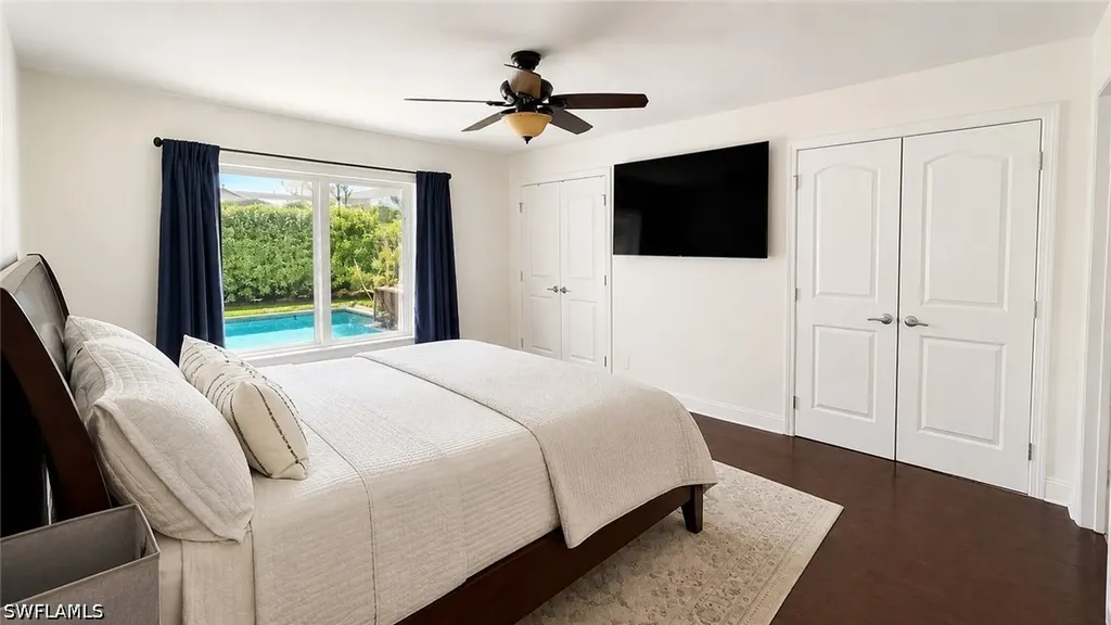 1089 Nottingham Drive Naples FL 34109