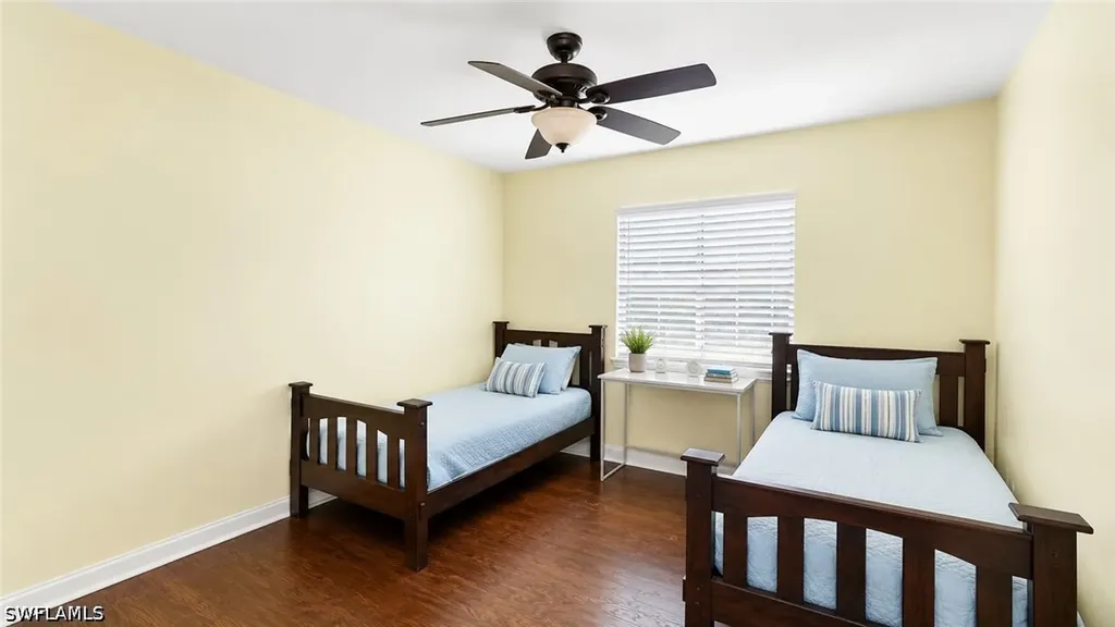 1089 Nottingham Drive Naples FL 34109