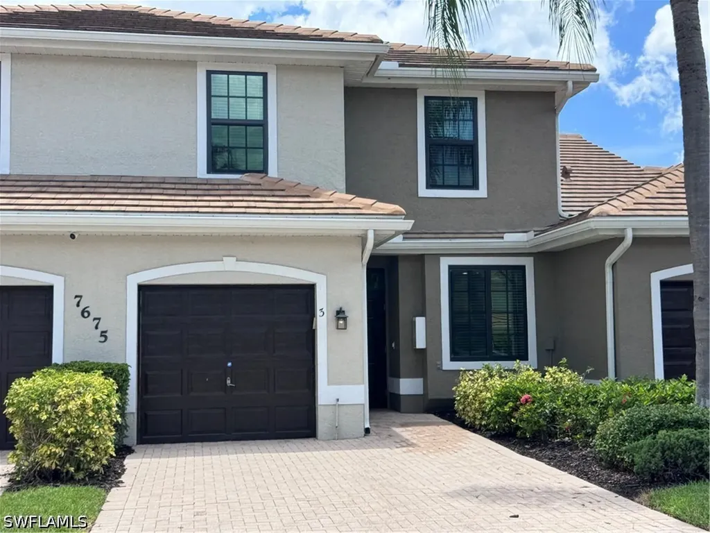 7675 Meadow Lakes Drive Naples FL 34104