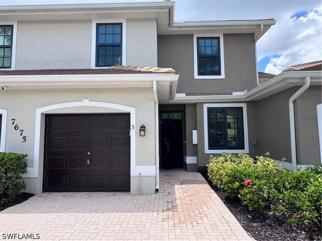 7675 Meadow Lakes Drive Naples FL 34104