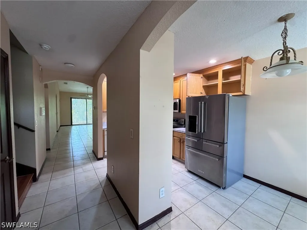 7675 Meadow Lakes Drive Naples FL 34104