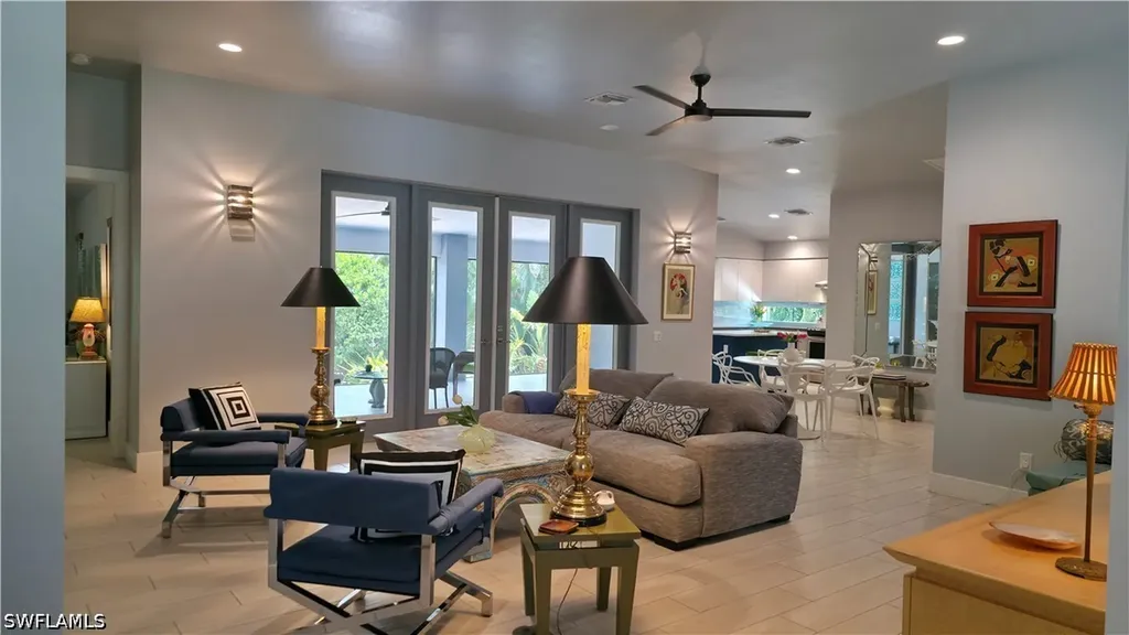 111 S Bahama Avenue Marco Island FL 34145