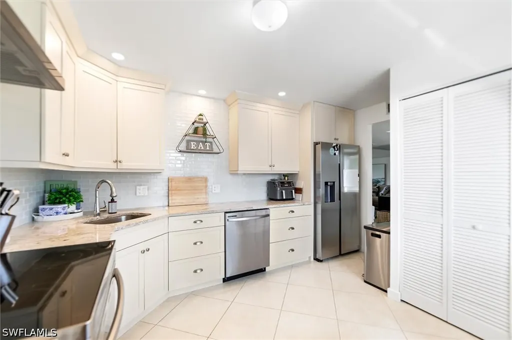 249 Memory Lane Naples FL 34112