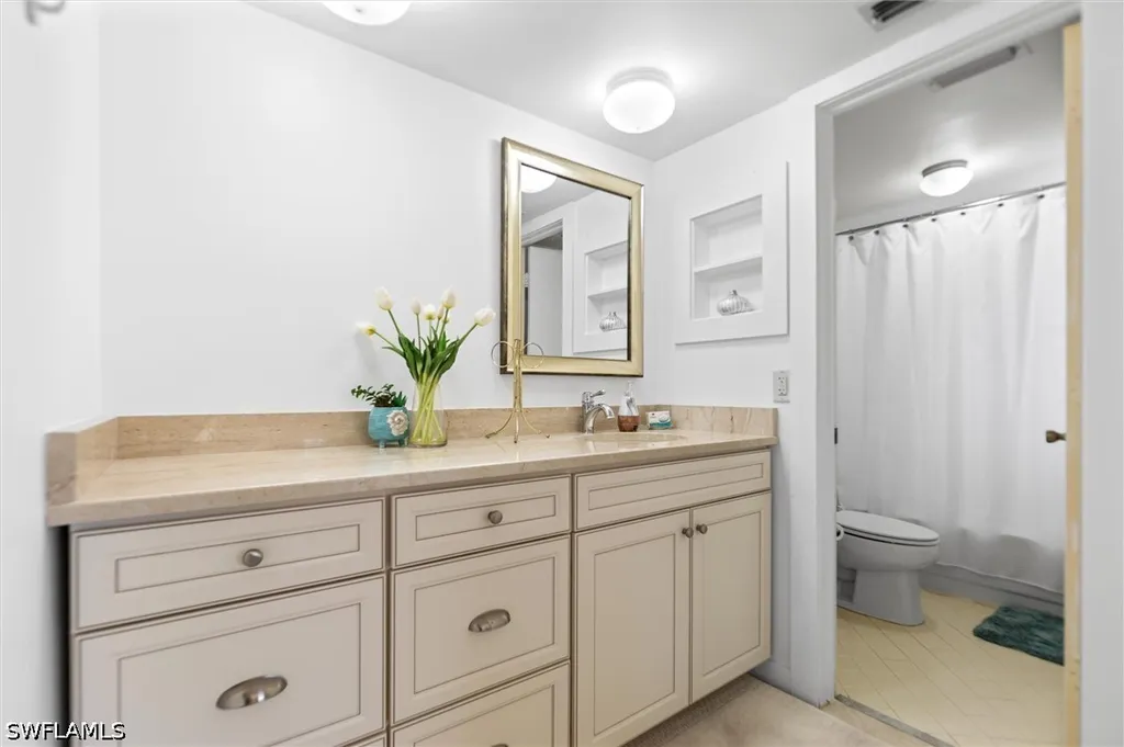 249 Memory Lane Naples FL 34112